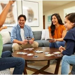 Hasbro Spellenbundel - 2 Stuks - UNO & Phase 10 -spellen-voor-volwassenen Winkel 550x369 2