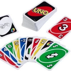 UNO - Mattel Games - Kaartspel -spellen-voor-volwassenen Winkel 550x441 3